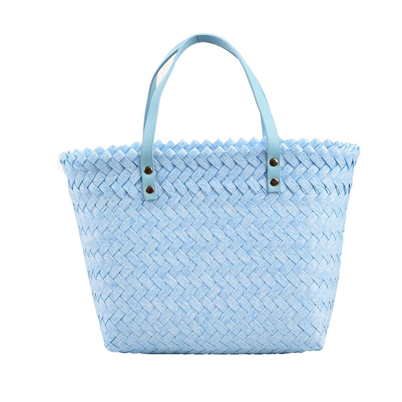 Sophisticated Bag with a Clean Classic Look