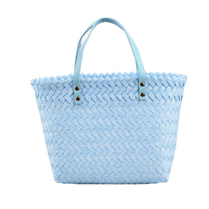 Sophisticated Bag with a Clean Classic Look