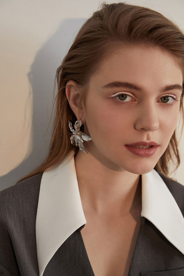 Beautifully Finished Garment in a Timeless Design