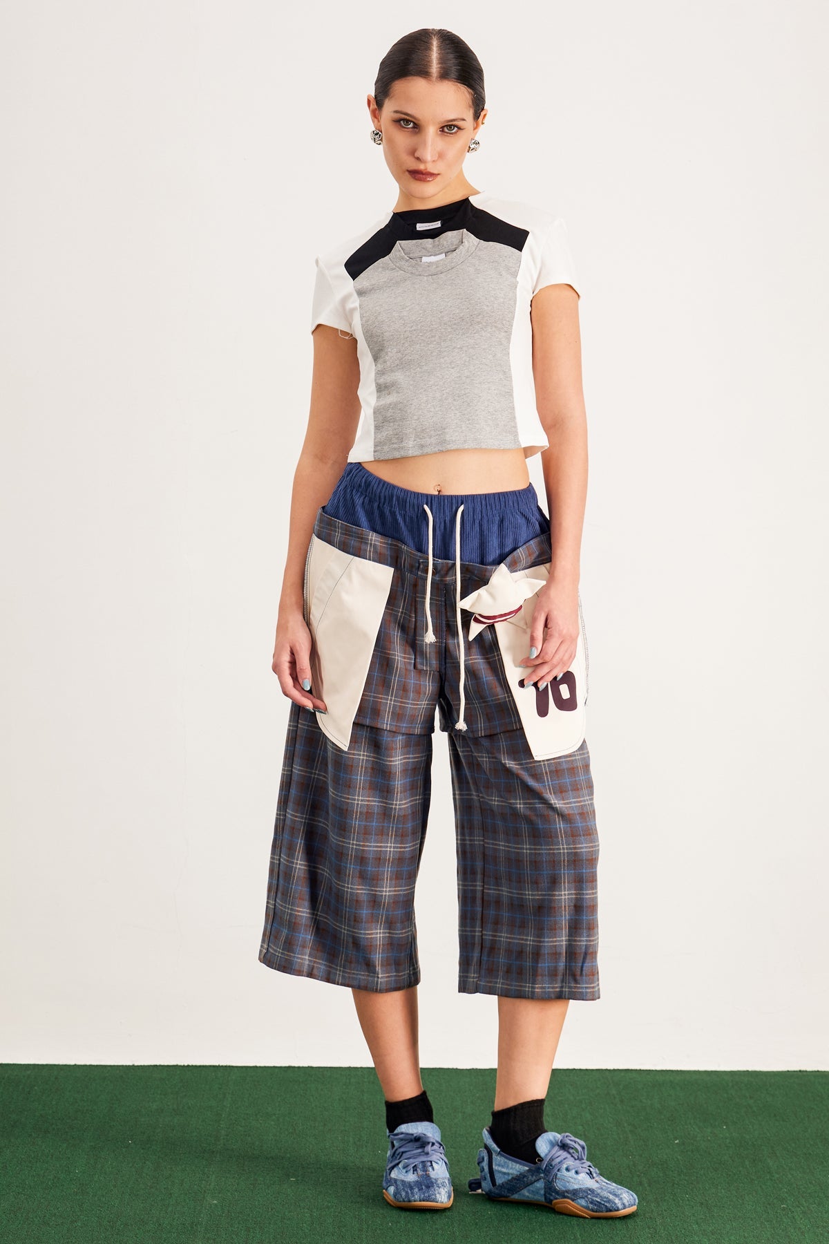 Sophisticated Pants with a Clean Classic Look