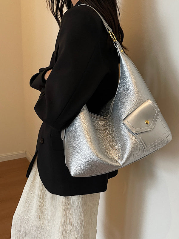 Polished Bag with an Effortless Classic Look