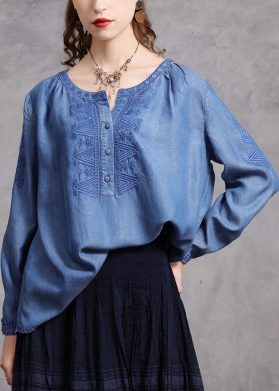 Effortlessly Elegant Shirt with a Timeless Design