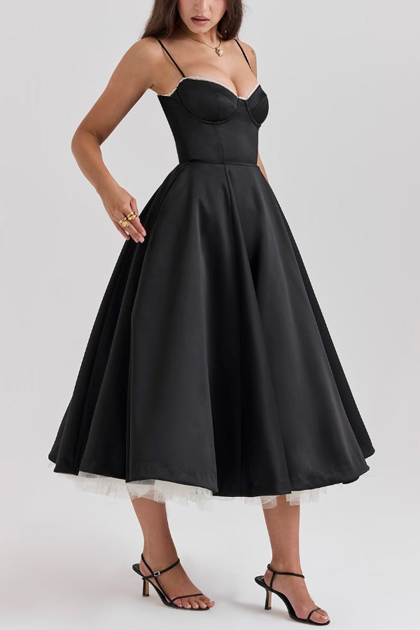Classic Vintage Dress with a Flattering Fit