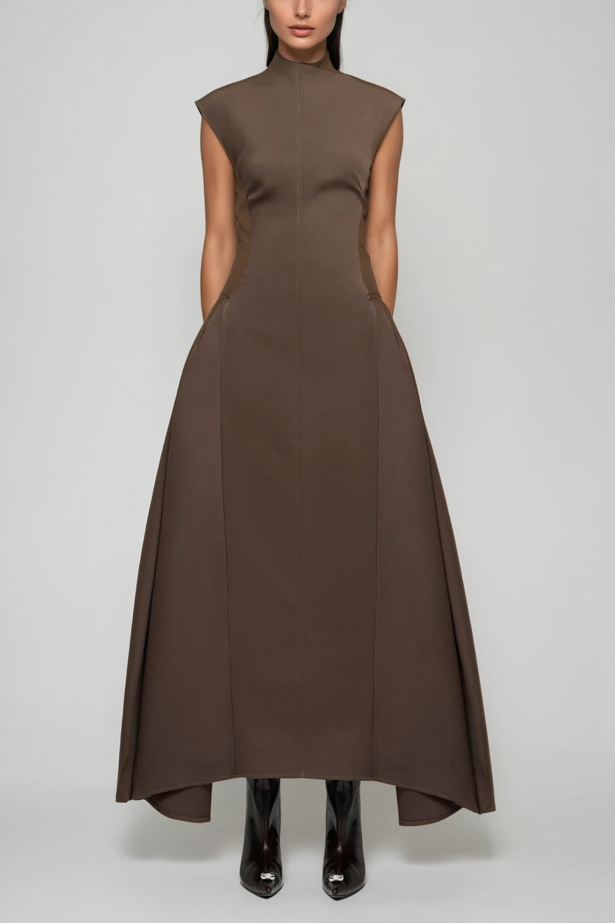 Gracefully Styled Dress for Any Occasion