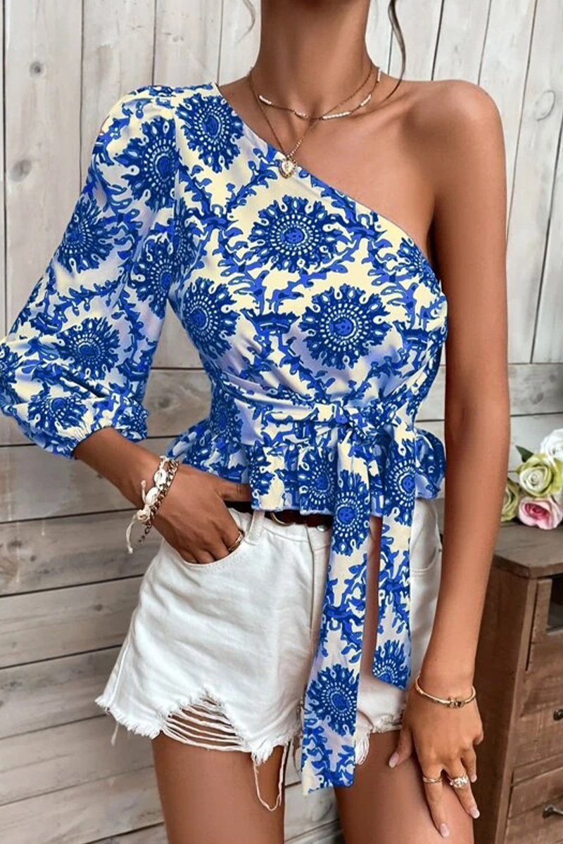 Beautifully Crafted Top in a Classic Style