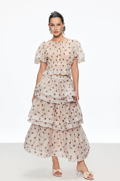 Sophisticated Garment with a Clean Classic Look