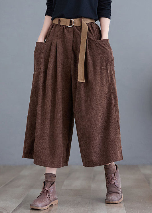 Classic Vintage Pants with a Flattering Fit