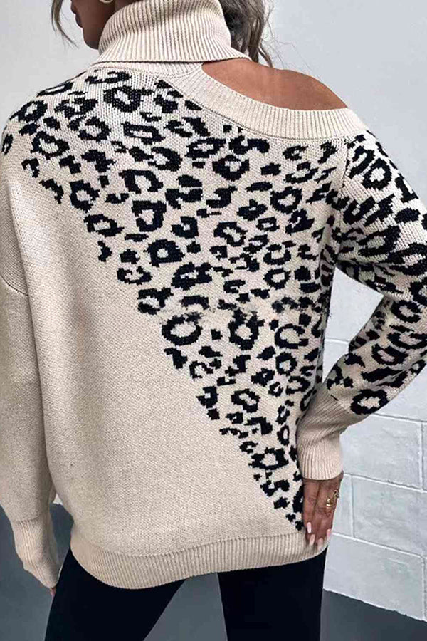Classic Vintage Sweater with a Flattering Fit