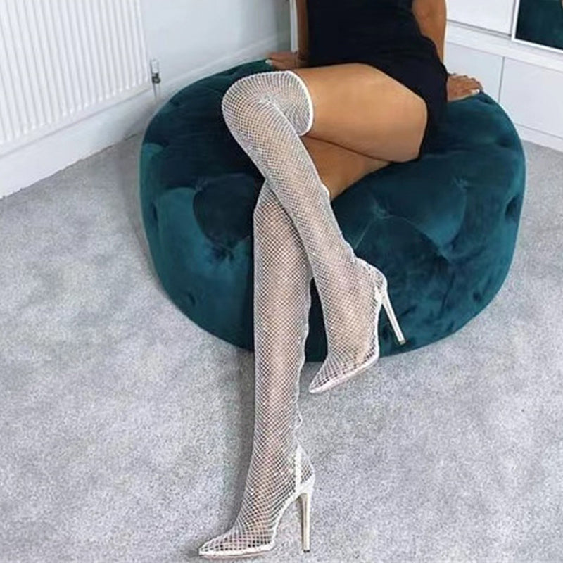 Beautifully Finished Boots in a Timeless Design