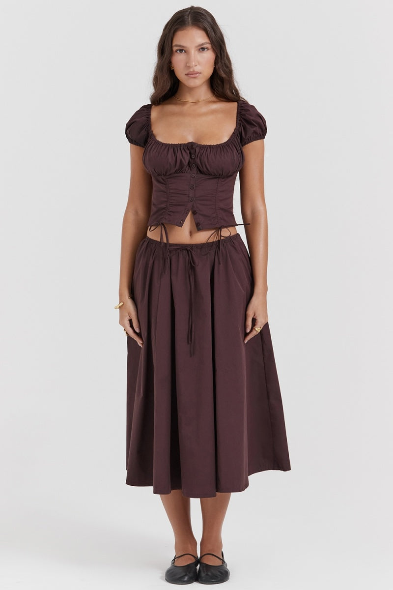 Well Tailored Garment with a Graceful Silhouette