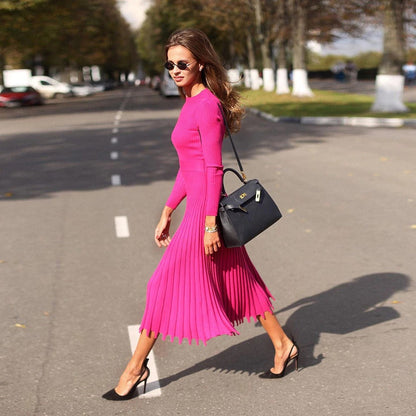 Classic Vintage Dress with a Flattering Fit