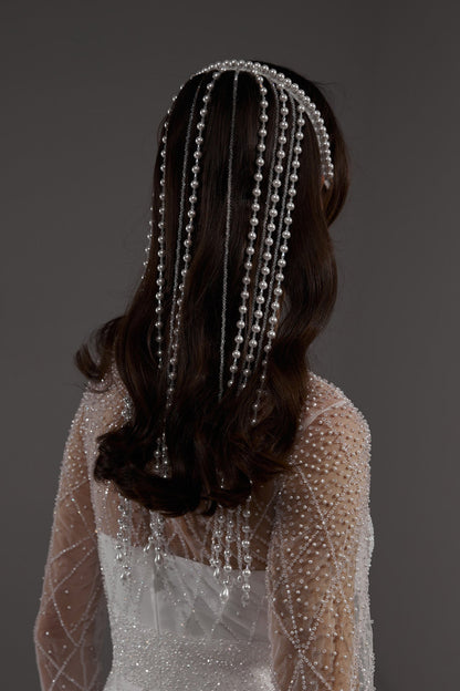 Beautifully Finished Garment in a Timeless Design