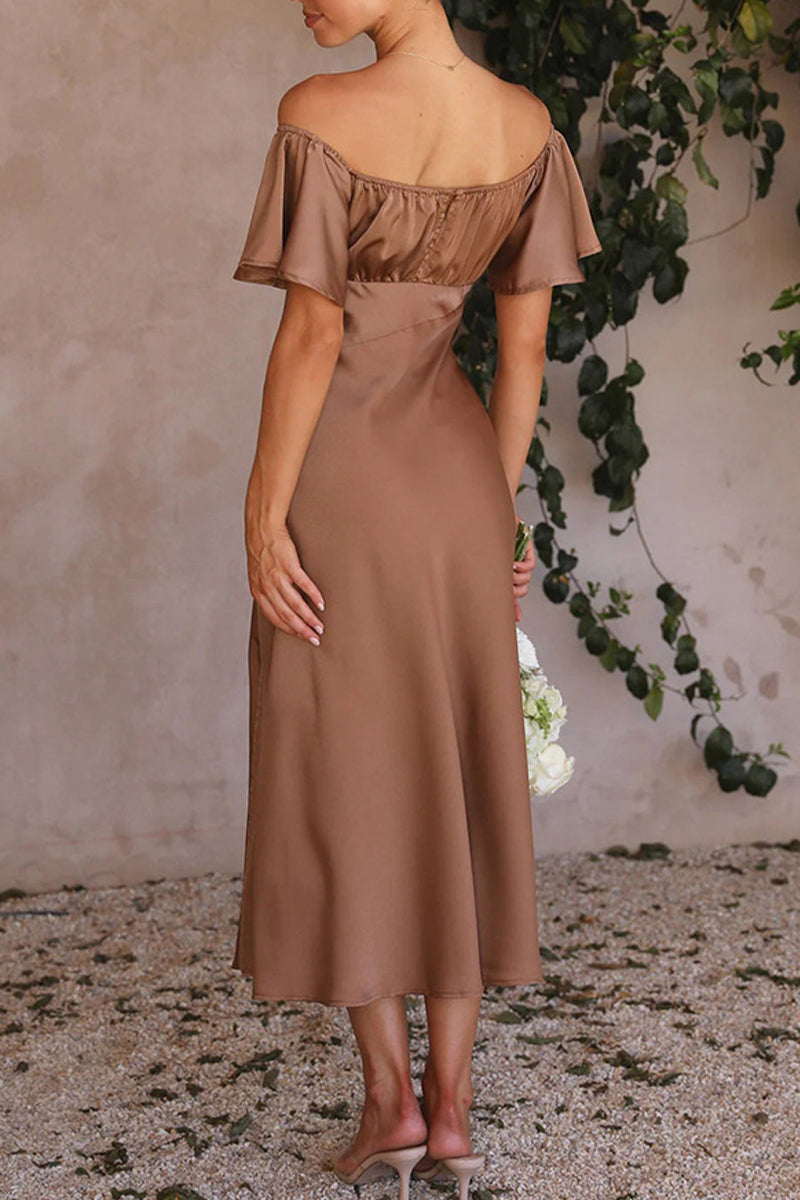 Well Tailored Dress with a Graceful Silhouette