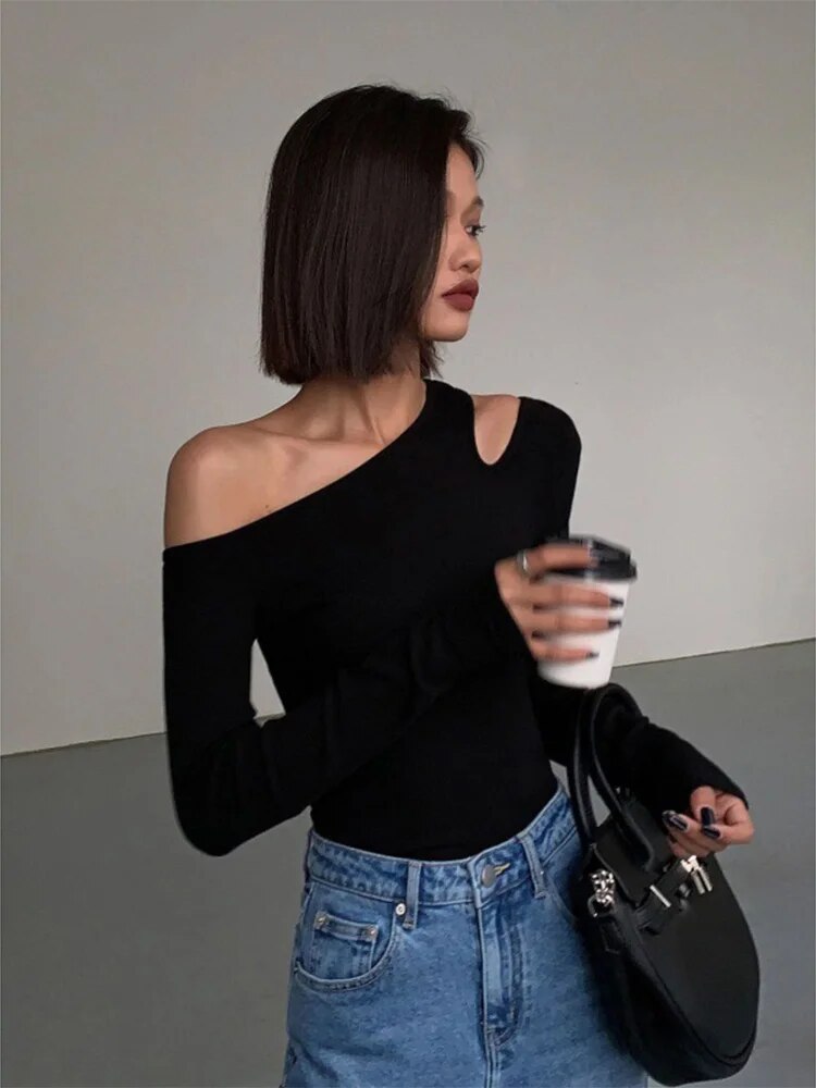 Sophisticated T-Shirt with a Clean Classic Look