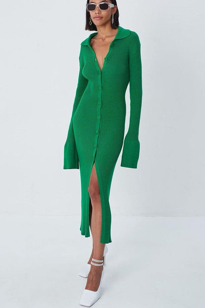 Effortlessly Elegant Sweater with a Timeless Design
