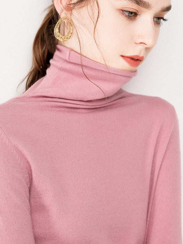 Classic Vintage Sweater with a Flattering Fit
