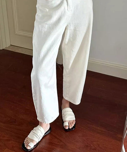 Sophisticated Garment with a Clean Classic Look