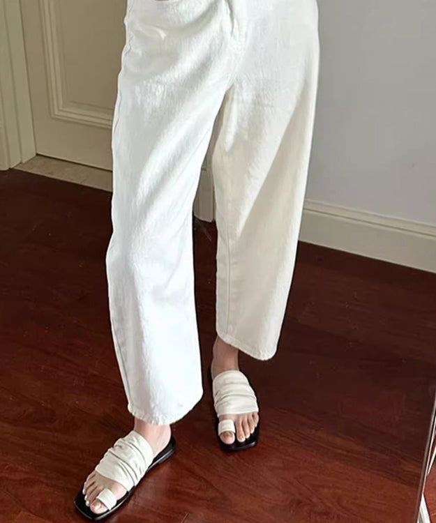 Sophisticated Garment with a Clean Classic Look