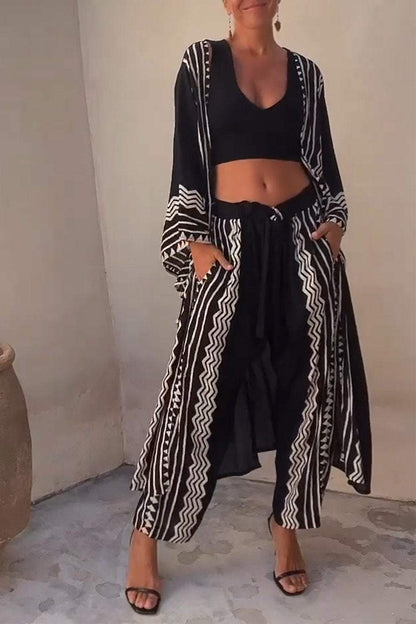 Well Tailored Trousers with a Graceful Silhouette