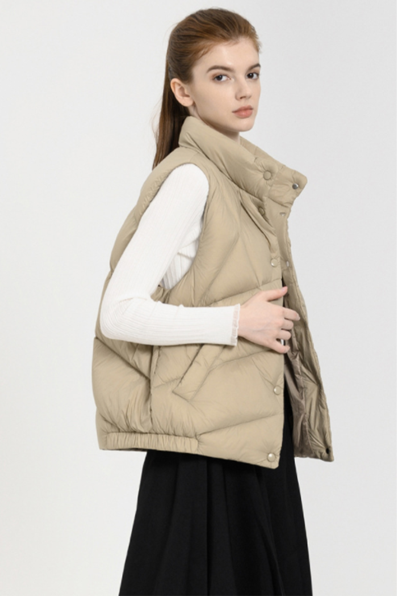 Classic Vintage Coat with a Flattering Fit