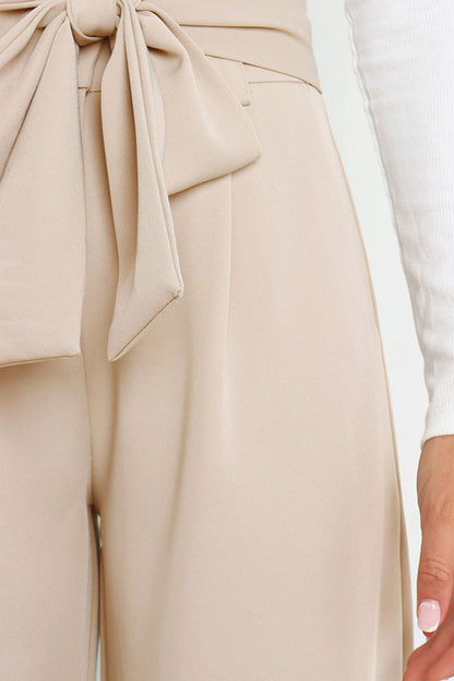 Beautifully Finished Pants in a Timeless Design