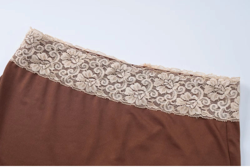 Elegantly Styled Pants for Everyday Wear
