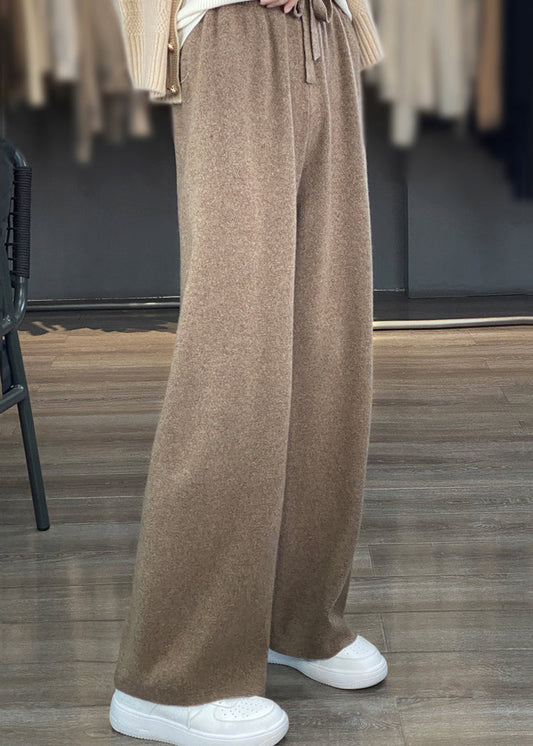 Elegantly Styled Pants for Everyday Wear