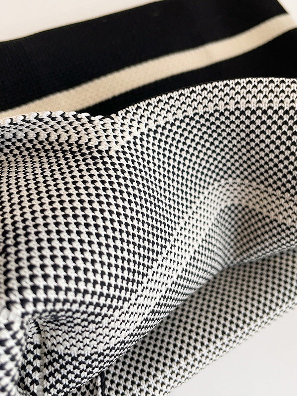 Sophisticated Bag with a Clean Classic Look