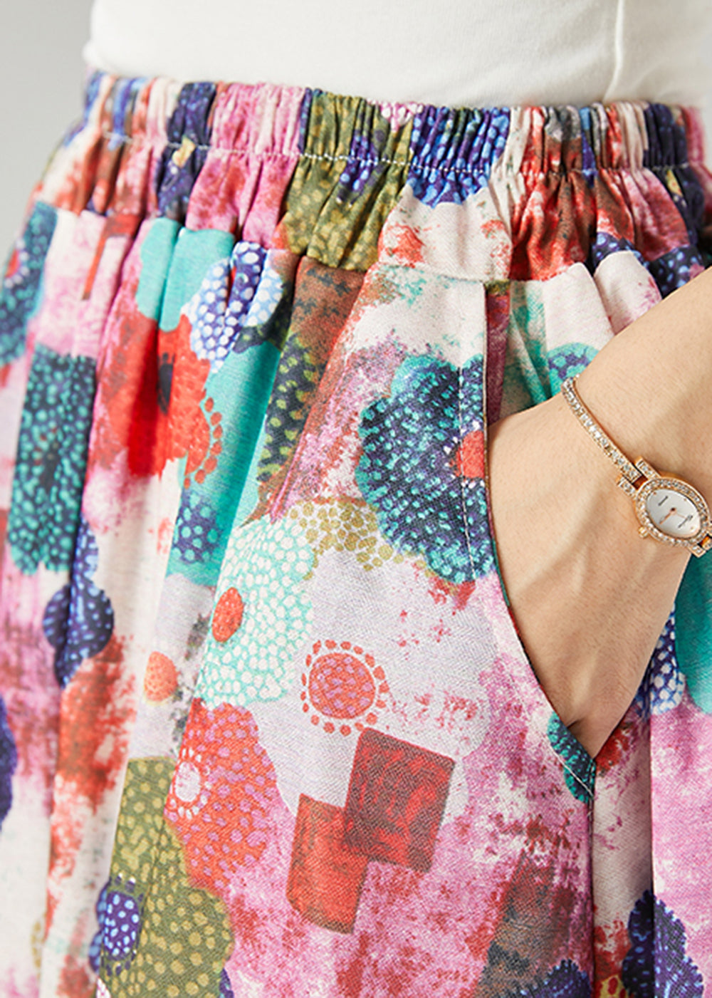Beautifully Finished Garment in a Timeless Design
