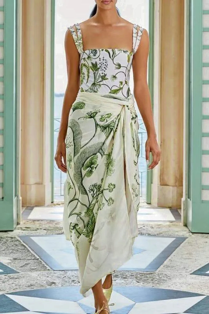 Well Tailored Garment with a Graceful Silhouette