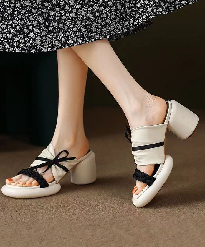 Well Tailored Sandals with a Graceful Silhouette