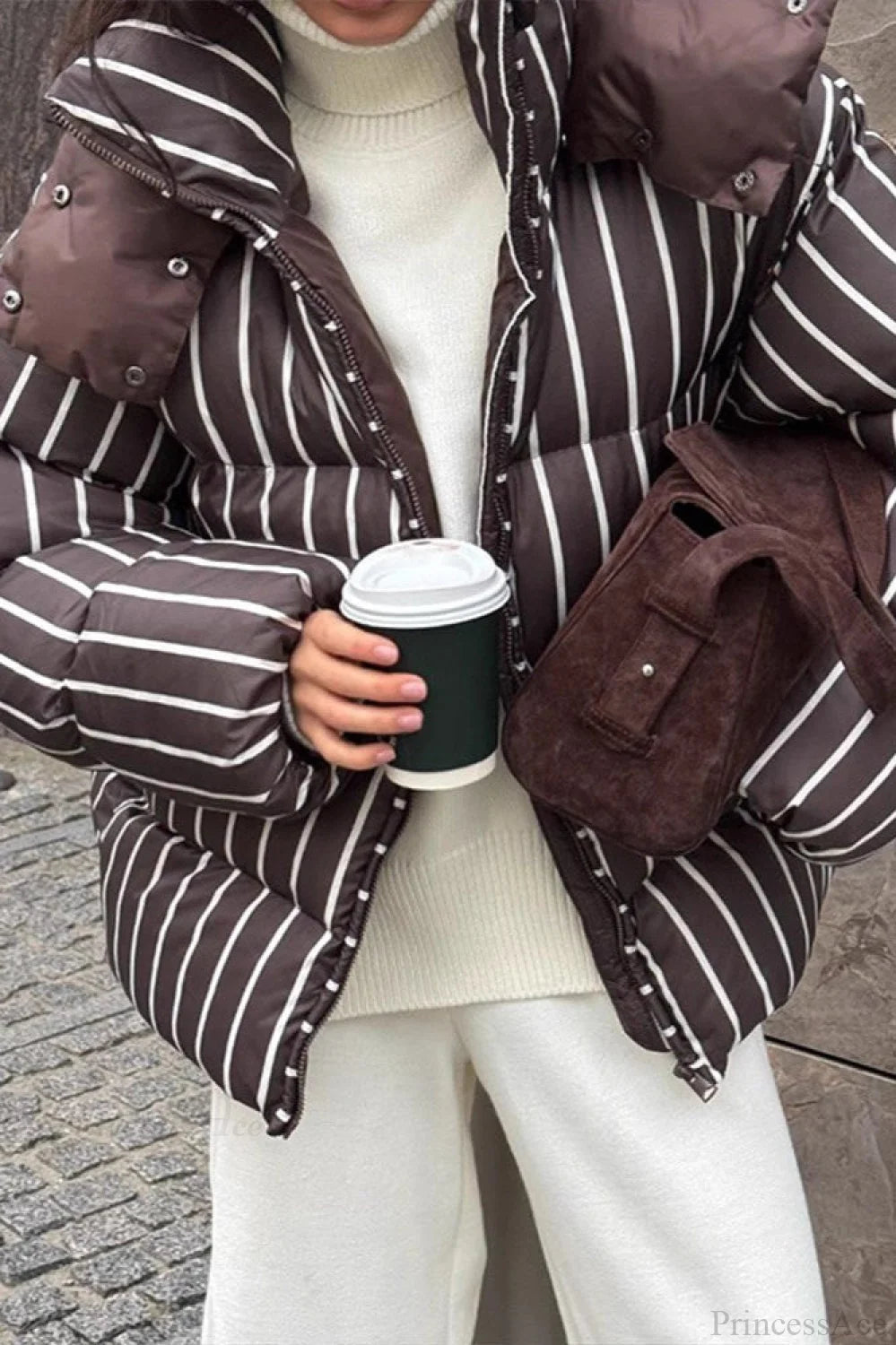 Classic Vintage & Enduringly Stylish Coat