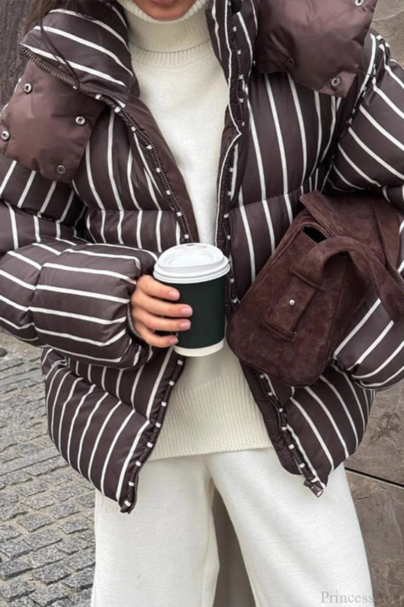 Classic Vintage & Enduringly Stylish Coat