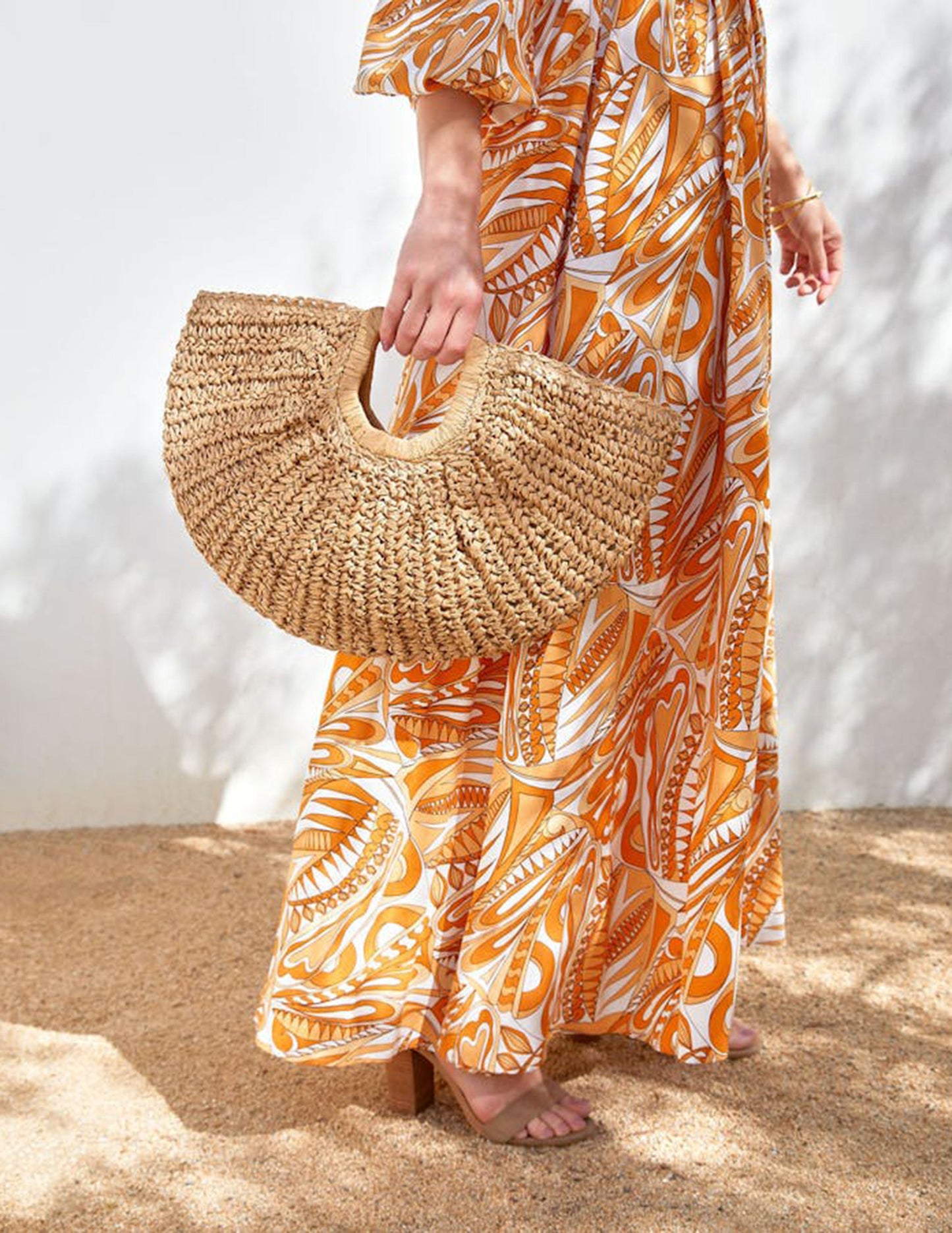 Beautifully Crafted Bag in a Classic Style