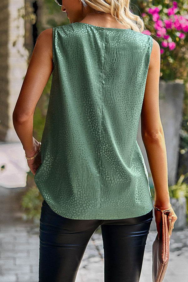 Beautifully Finished Blouse in a Timeless Design