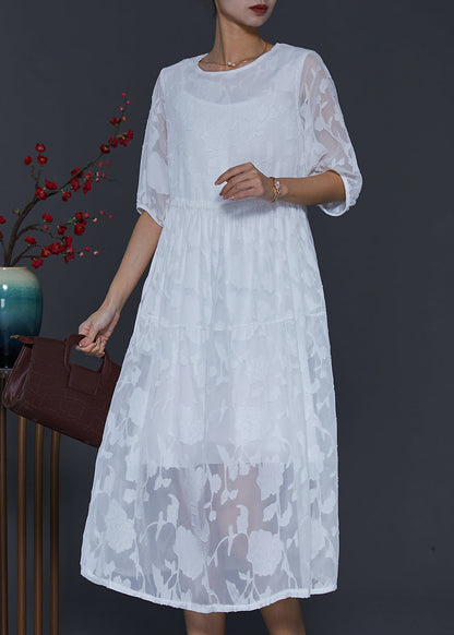 Sophisticated Dress with a Clean Classic Look