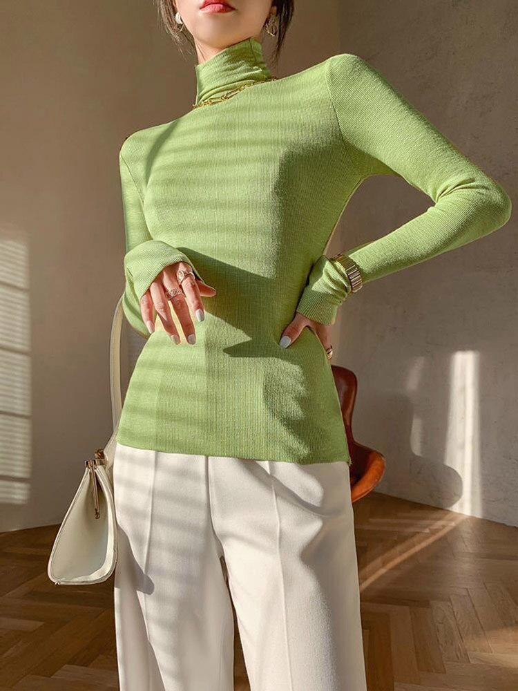 Elegantly Styled T-Shirt for Everyday Wear