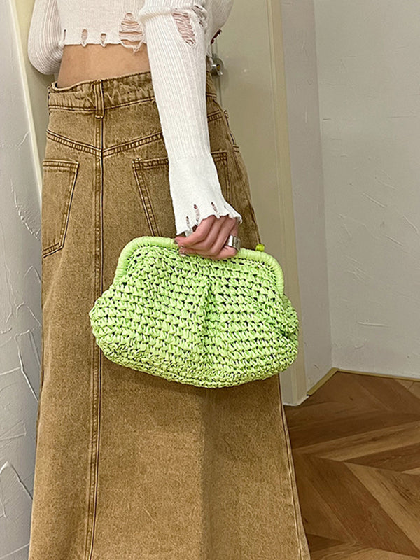 Sophisticated Bag with a Clean Classic Look
