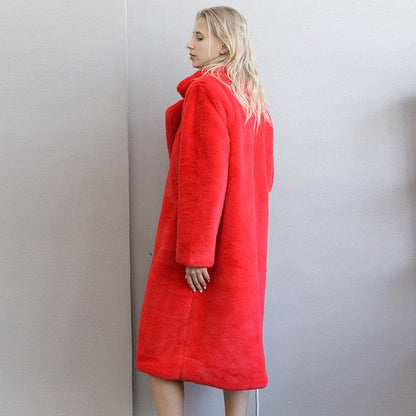 Gracefully Styled Coat for Any Occasion