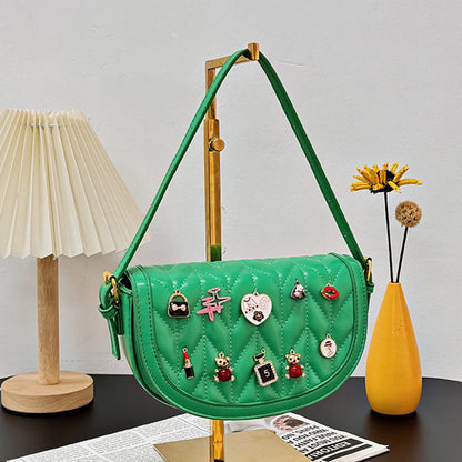 Well Tailored Bag with a Graceful Silhouette