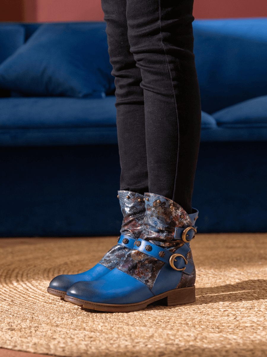 Classic Vintage Boots with a Flattering Fit