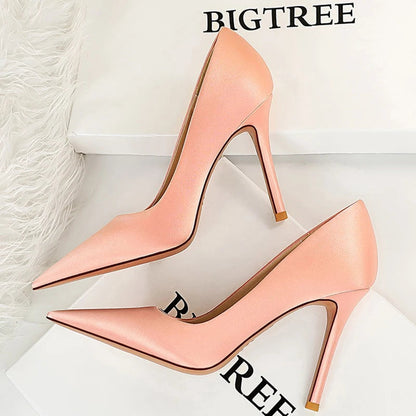 Vintage Inspired Heels with a Contemporary Edge