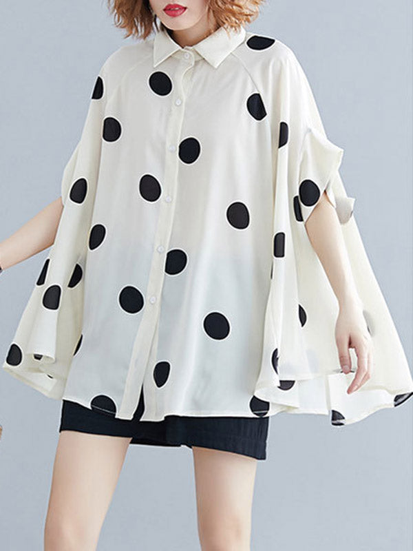 Classic Vintage Blouse with a Flattering Fit