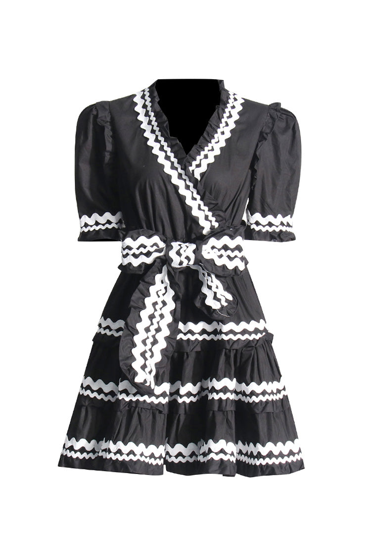 Gracefully Styled Dress for Any Occasion