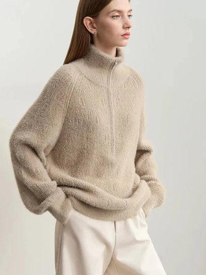Well Tailored Sweater with a Graceful Silhouette