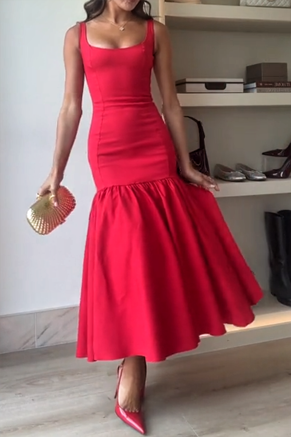 Beautifully Crafted Dress in a Classic Style