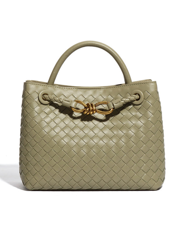 Elegantly Styled Bag for Everyday Wear