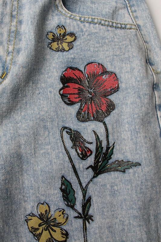 Well Tailored Garment with a Graceful Silhouette