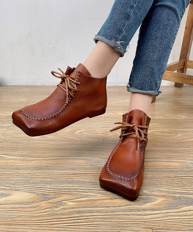 Polished Boots with an Effortless Classic Look