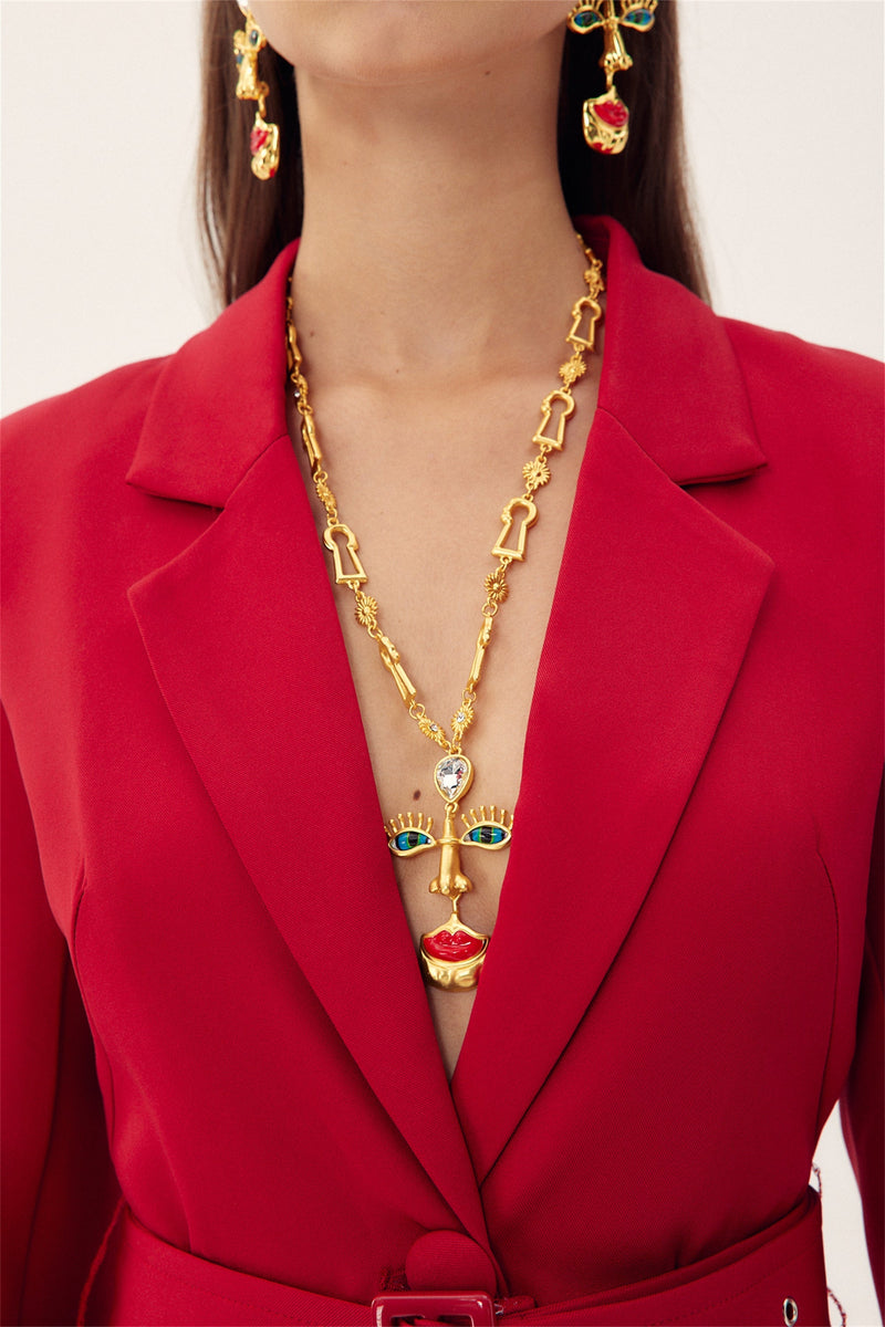 Beautifully Crafted Garment in a Classic Style